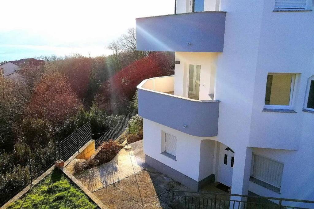Apartment The View Costabella No.2 Rijeka Exteriör bild