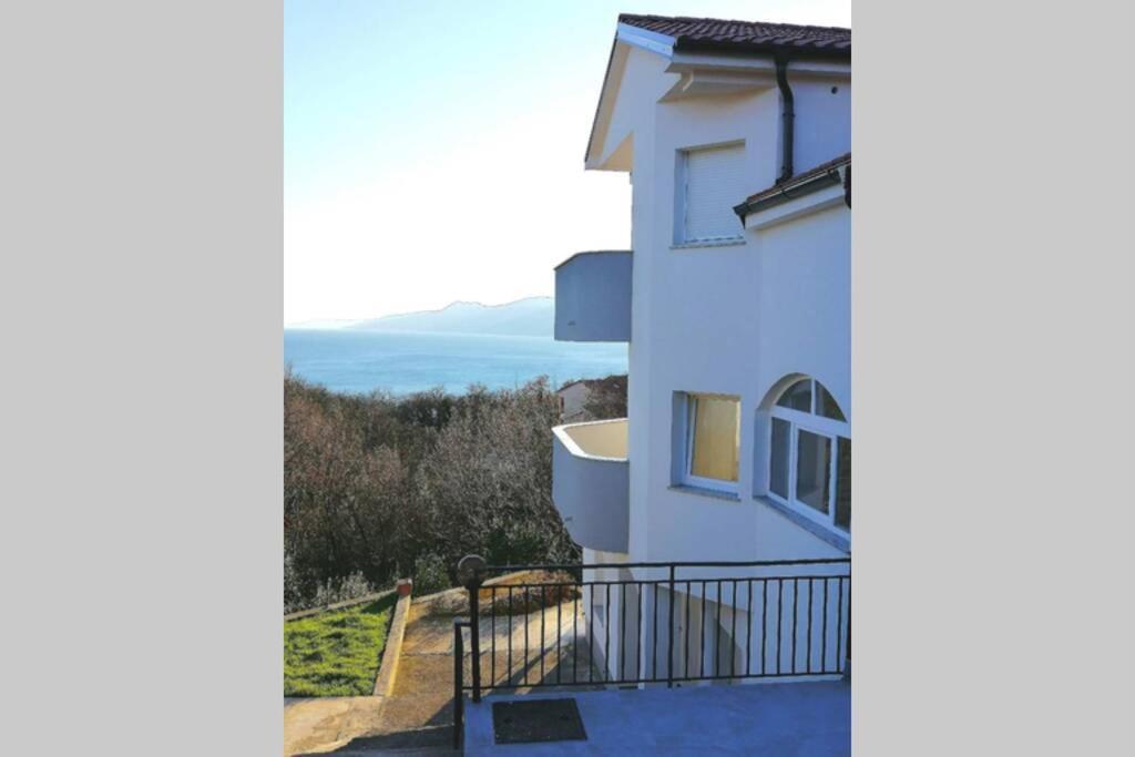 Apartment The View Costabella No.2 Rijeka Exteriör bild